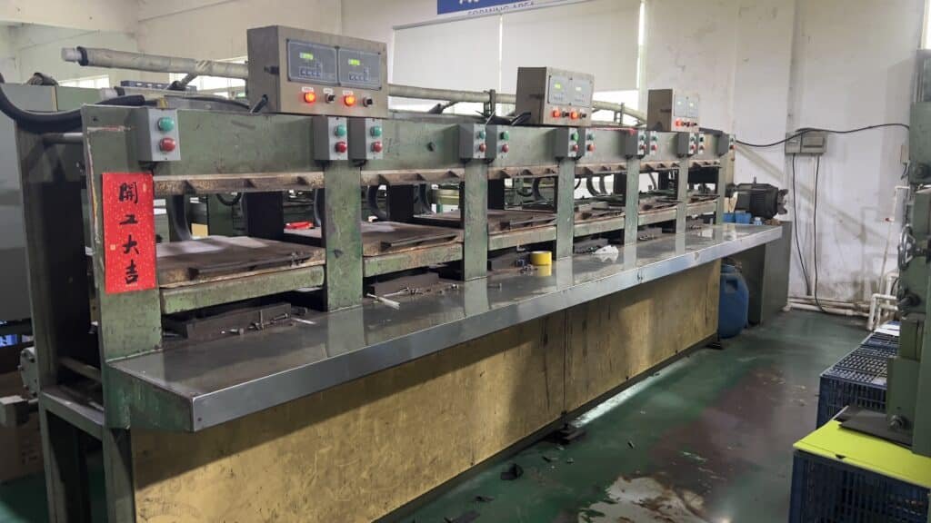 Custom insole heat press molding equipment in manufacturing factory